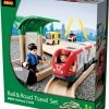 BRIO WORLD Brio Σιδηροδρομικός Σταθμός Με Οχήματα (33209) -Επιτραπέζια παιχνίδια & κάρτες Εκπτώσεις 203081