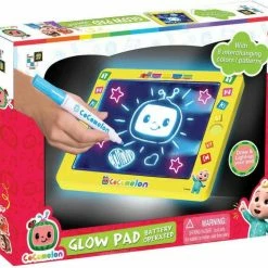 Giochi Preziosi Cocomelon Πίνακας Colora And Glow Pad (CCM22000) -Επιτραπέζια παιχνίδια & κάρτες Εκπτώσεις 220218 1